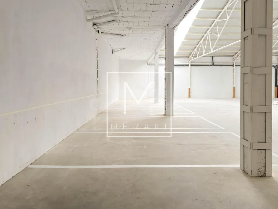 VENTA DE PLAZAS DE GARAJE EN EL BARRIO DE LA INDUSTRIA