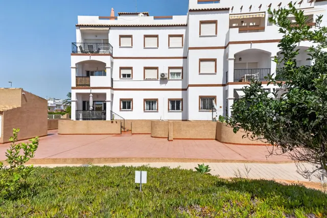 Apartamento 2 habitaciones 72m² en venta - Punta Prima — 28