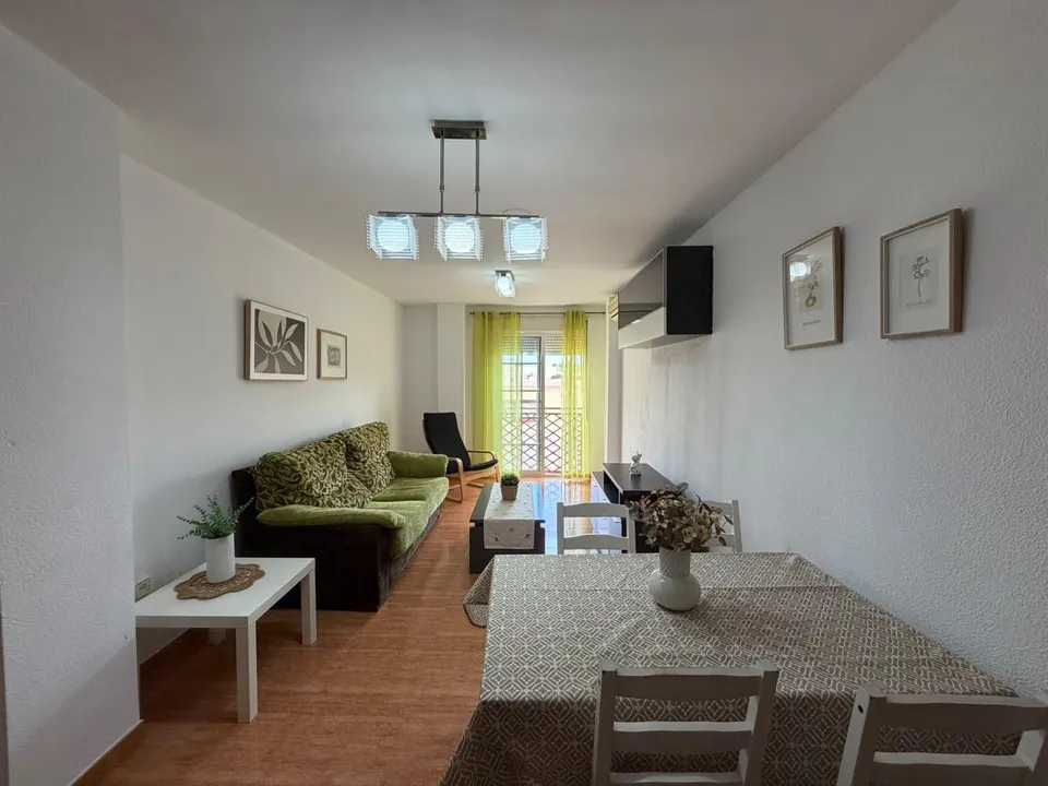 Acogedor Piso en Roquetas de Mar - El Sabinar por solo €138,000