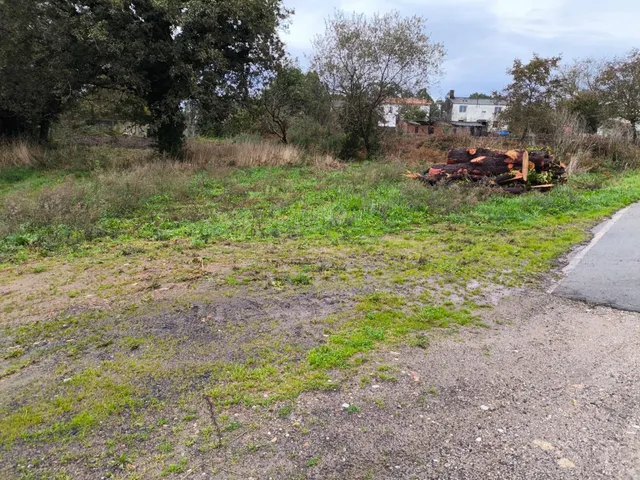 Se venden 2 fincas urbanas una enfrente a la otra en Cabovil - foto 3