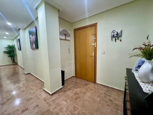 ¡Piso de 147 m2 con gran terraza, ascensor y 4 habitaciones! — 18