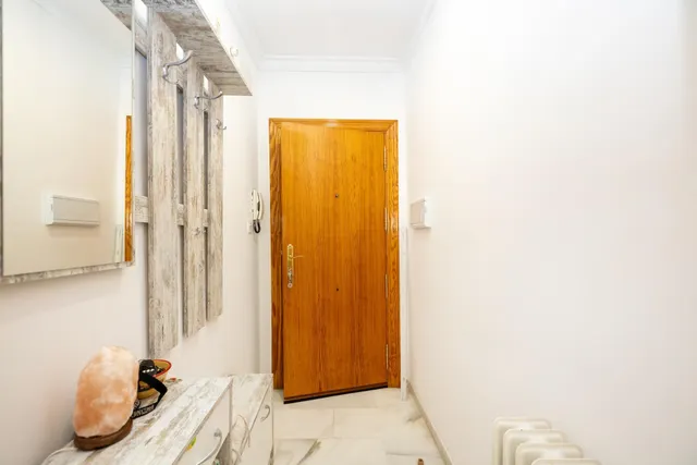 Piso 2 dormitorios, garaje y ascensor a la entrada de la Zubia, junto Ayuntamiento.  Perfecto estado — 21