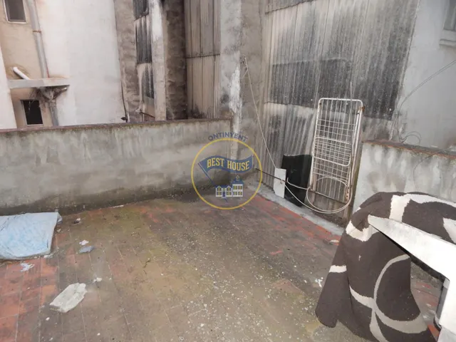 EDIFICIO A REFORMAR EN COCENTAINA. — 15