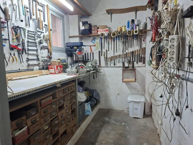 Local comercial situado en Gandia rodeado de colegios, zonas de paso parques.... — 5