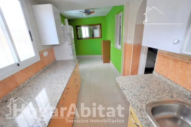 Ático Acogedor, bonito y luminoso con terraza, todo amueblado — 9