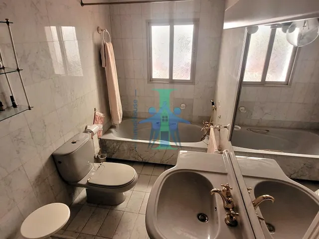 Se vende piso en ensanche-franciscanos — 13