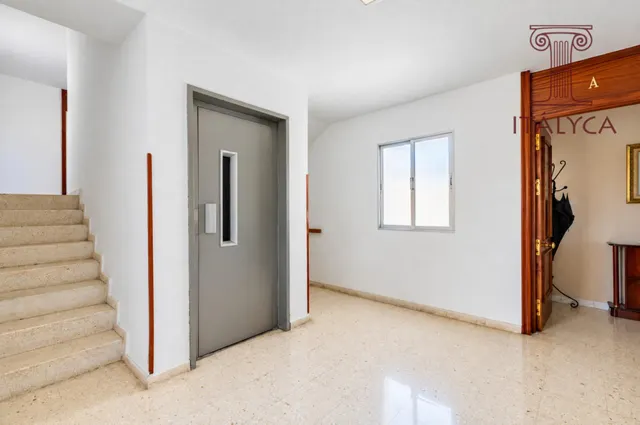 Amplio piso familiar junto a Santa Justa — 10