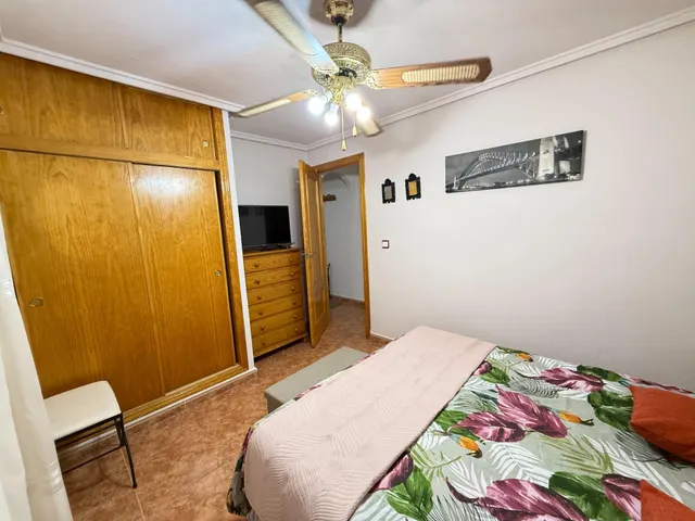 Apartamento de 2 dormitorios con orientación sur y garaje a 650 metros de playa del cura!!!!! — 20