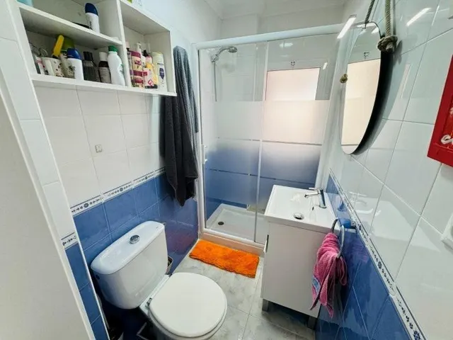 APARTAMENTO REFORMADO A 100 M DE LA PLAYA — 18
