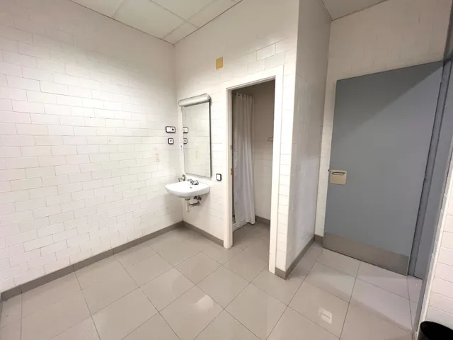 Local en venta en Calle de l'Alguer — 22
