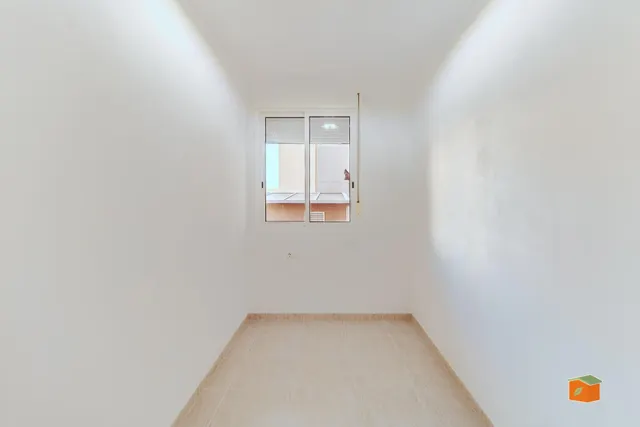 Acogedor piso en venta en la ràpita (Tarragona) — 13