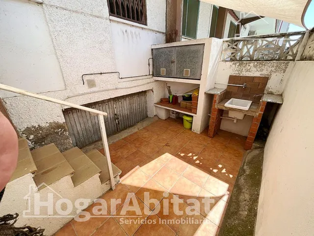 EXTERIOR CON 2 TERRAZAS JUNTO A LA PLAYA — 8