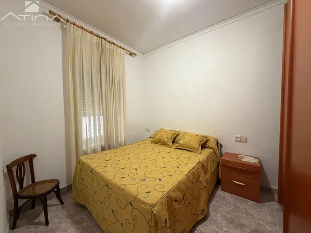 Casa de pueblo en Beniarjó con 3 dormitorios, terraza y mucho encanto. — 17