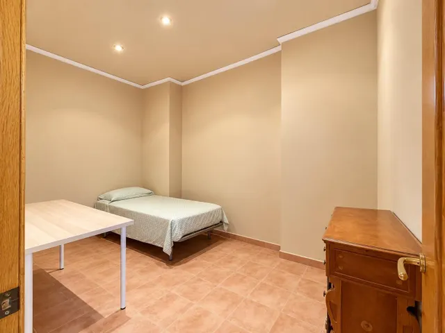 Casa señorial en el casco histórico de Carlet | 360 m2 y 3 plantas — 25