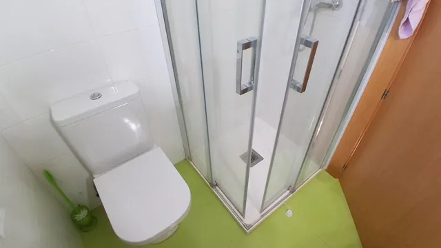 CASA CON TERRENO RÚSTICO VENTA ALMENARA DE TORMES. Urbis te ofrece una casa con terreno rústico en venta en Almenara de Tormes, Salamanca. — 40