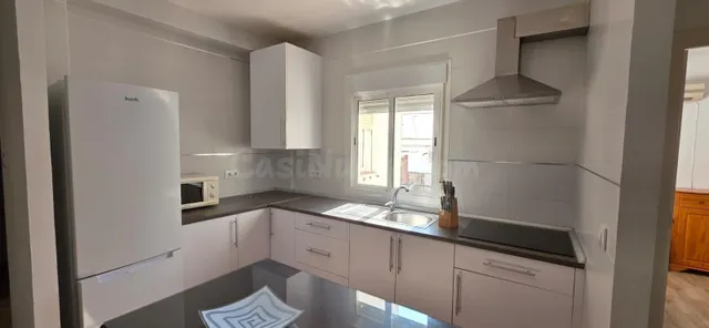 Piso totalmente reformado zona El Paraiso - foto 3
