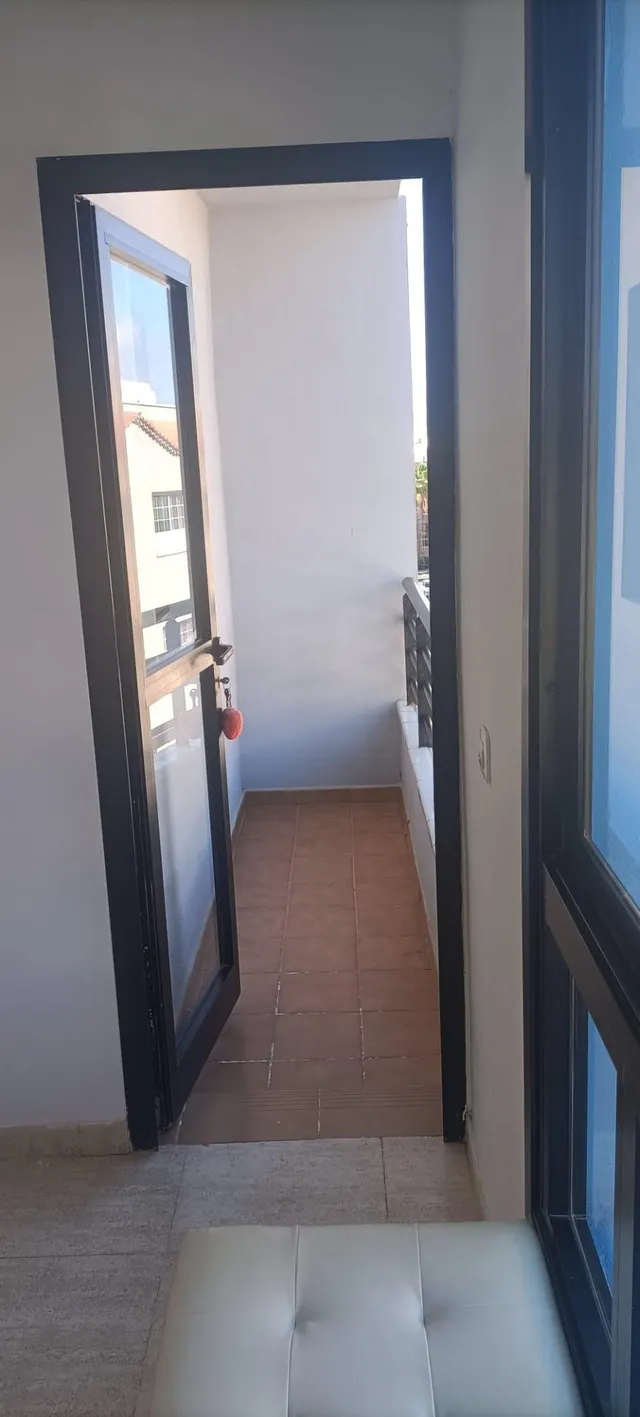 Los Abrigos,  Atico 50 terraza,  2 habitaciones, garaje, vistas, ascensor — 4