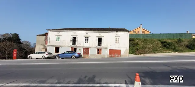 Conjunto de Edificaciones en Cangas – Foz, Lugo - foto 2