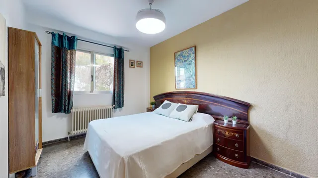 CHALET INDEPENDIENTE EN EL VEDAT DE TORRENT — 46