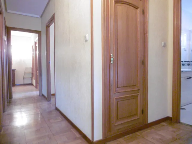 Vivienda excepcional con vistas, garaje y ubicación privilegiada junto a campo grande — 29