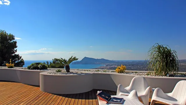 Espectacular apartamento en Altea con vistas a mar. — 4