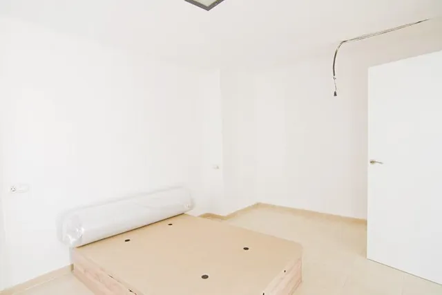 Piso en Motril,  Granada — 14