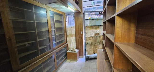 local comercial junto a la plaza mayor — 5