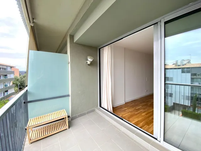 Piso en Venta Exterior con Piscina Comunitaria e Inquilino — 12