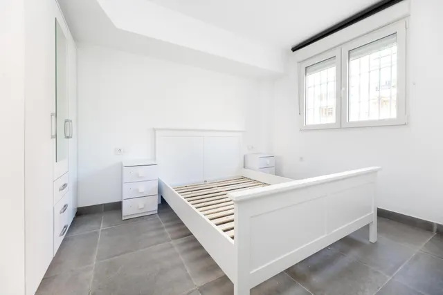 ¡¡¡ INVERSORES !!! GRAN OPORTUNIDAD SE VENDE PISO EN JUAN PABLO II GRANADA — 20