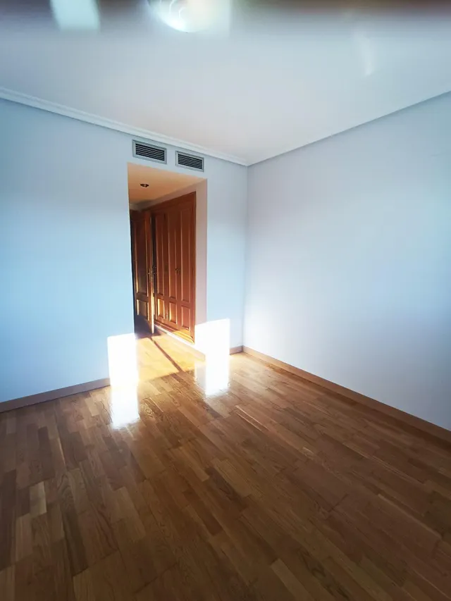 ZONA PARQUE BRUIL — 21
