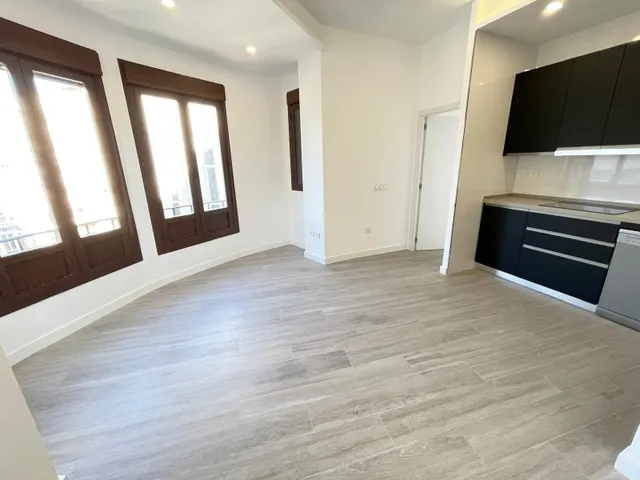 FANTASTICO APARTAMENTO TOTALMENTE REFORMADO A ESTRENAR EN CENTRO HISTORICO DE MALAGA — 12