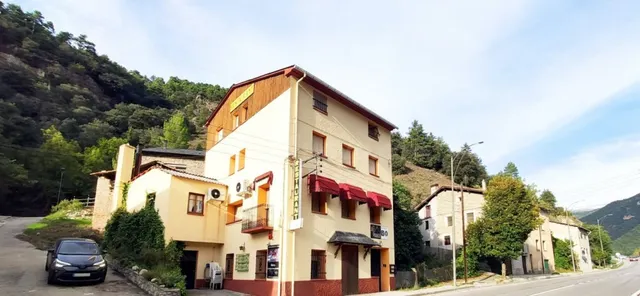 Turismo rural - Pensión / Hostal - Excelente oportunidad invierte en tu proyecto — 8