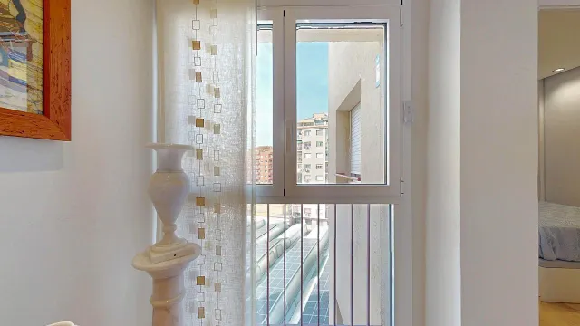 7ª PLANTA REFORMADA Y MUY TRANQUILA JUNTO AL NUEVO PARQUE DE LA SAGRERA — 48