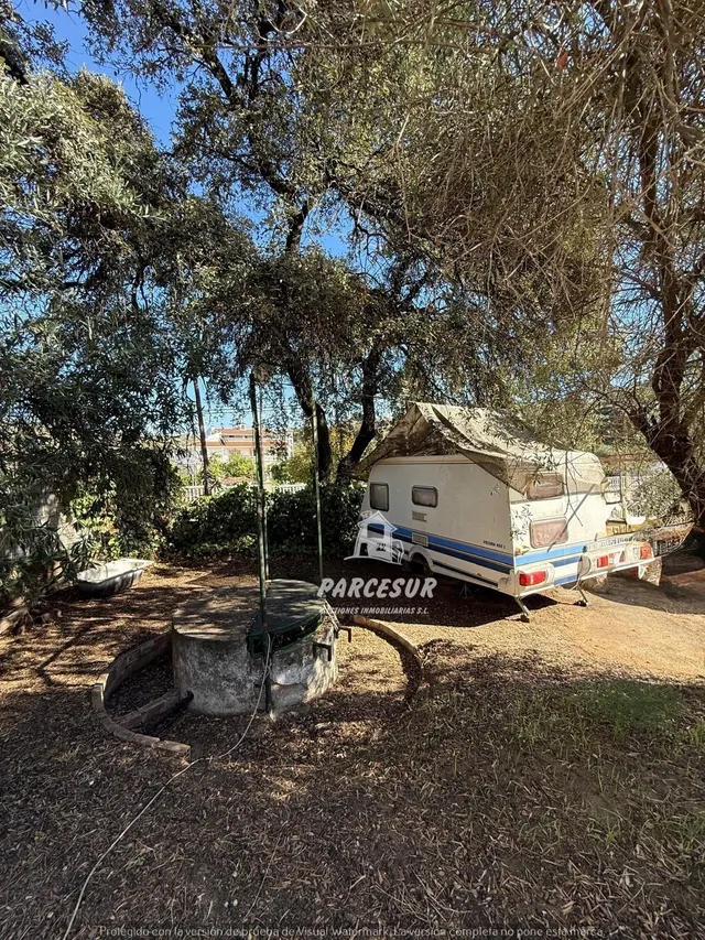 Chalet Independiente con piscina, en la zona de Alcolea. — 25