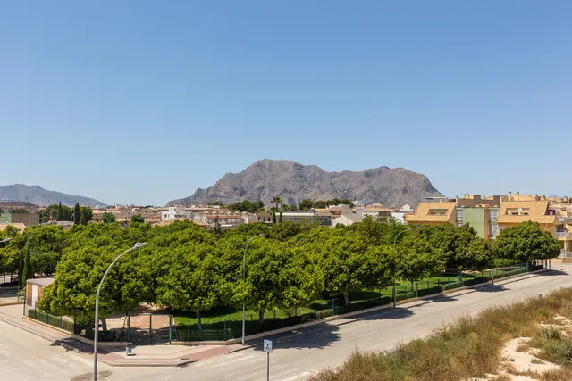 Adosado 3 habitaciones 188m² en venta - Comunidad valenciana — 43