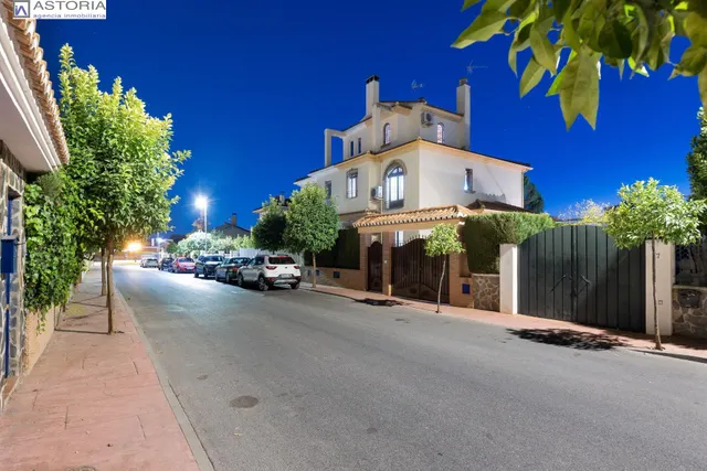 VIVIENDA PAREADA EN MONTELUZ — 19