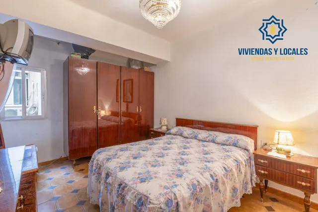 Piso amplio de tres dormitorios en ribera del genil-camino de ronda — 16