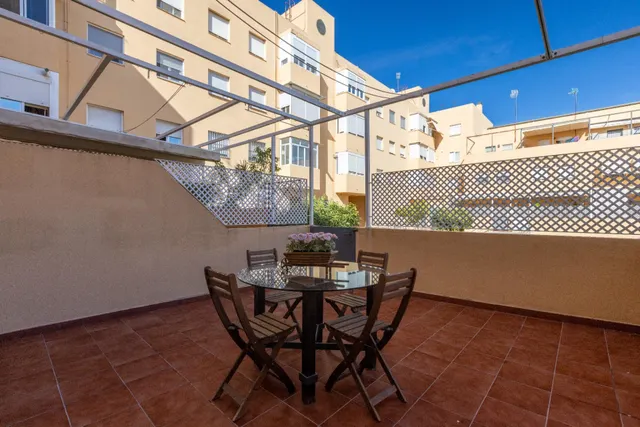 Casa adosada en venta en los bermejales — 15