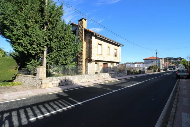 CHALET UNIFAMILIAR EN ESCOBEDO DE CAMARGO EN PARCELA DE 1400 METROS. — 6