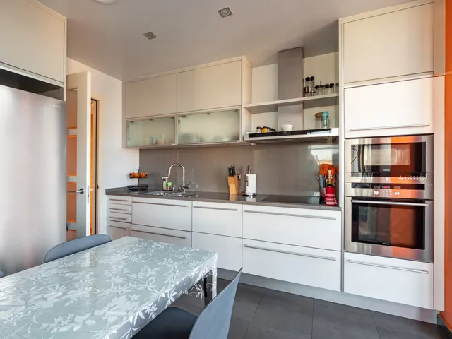 `PISO CON VISITAS PANORAMICAS — 9