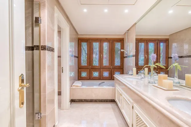 Lujoso apartamento Duplex en una exclusiva  urbanizacion en Puerto Banus Azambra hill club — 16