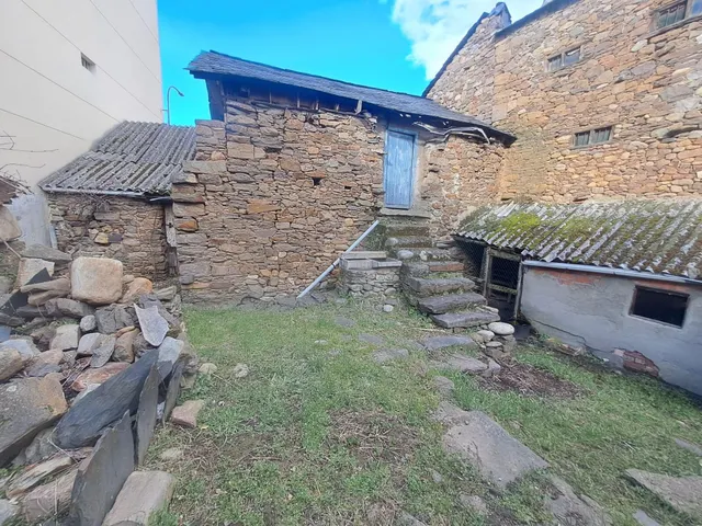 VENTA: Casa Rústica en Toreno — 19