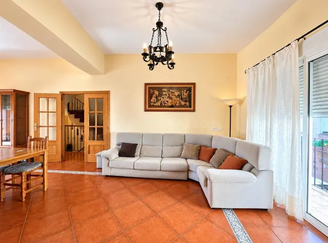 Dúplex amueblado con dos terrazas y vistas abiertas en Manue - foto 4