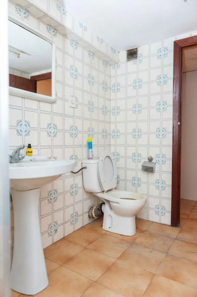 LOCAL EN VENTA EN EL CENTRO DE PONFERRADA — 18