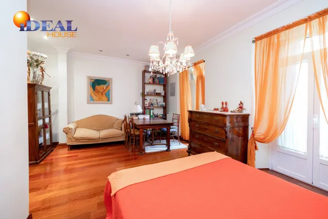 FANTASTICA CASA EN PLAZA DE LOS LOBOS — 39