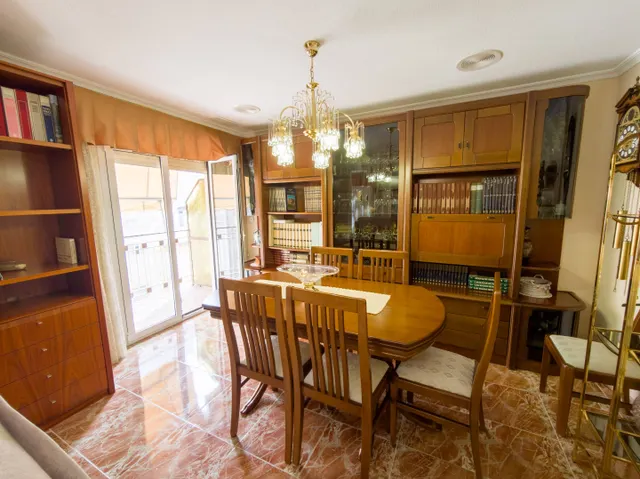 ¿Y si tu próxima casa estuviera en el corazón de Elche… y pudieras adaptarla a tu manera? ✨ — 9