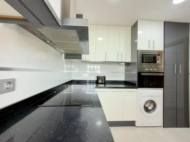 Apartamento 2 habitaciones 89m² en venta - Urbanizaciones — 21