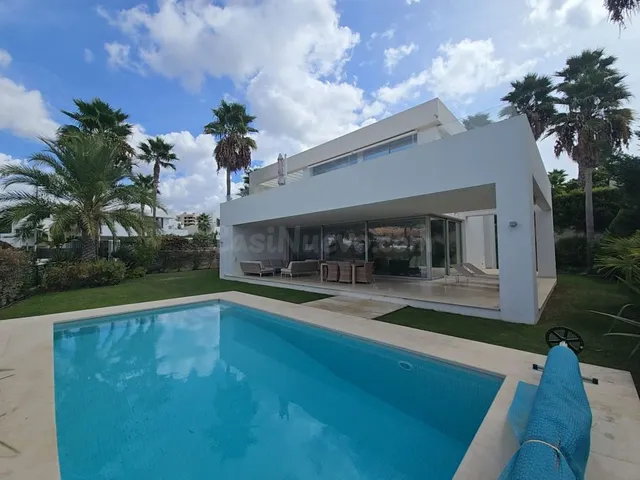 Chalet 3 habitaciones 193m² en venta - Marbella — 4
