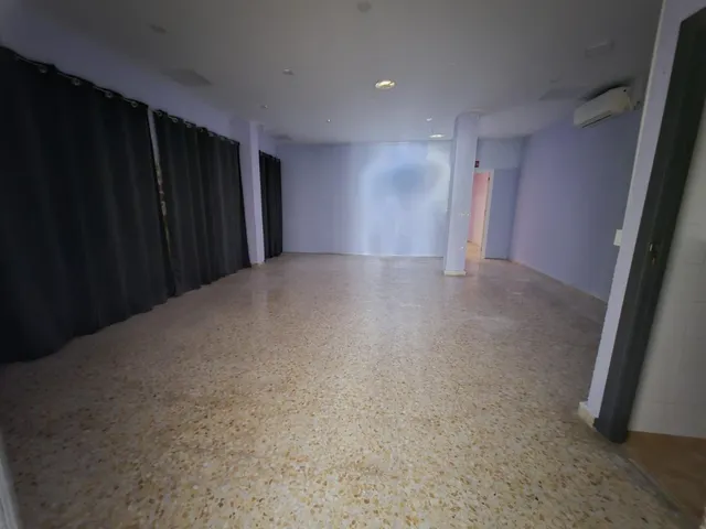 SE VENDE PLANTA BAJA EN CALLE PLÀ DE L´ARC — 4