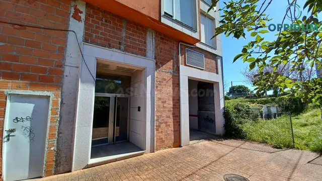 VENTA DE LOCAL COMERCIAL EN CARRAL – 342 m2 – FACHADA A 3 CA - foto 5